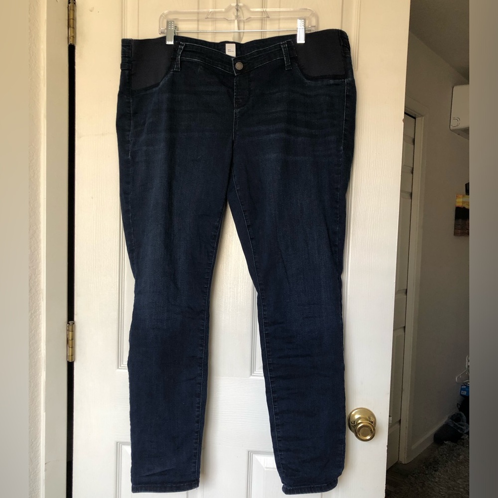 EUC Old Navy Super Skinny Maternity Jeans Size 18 Long